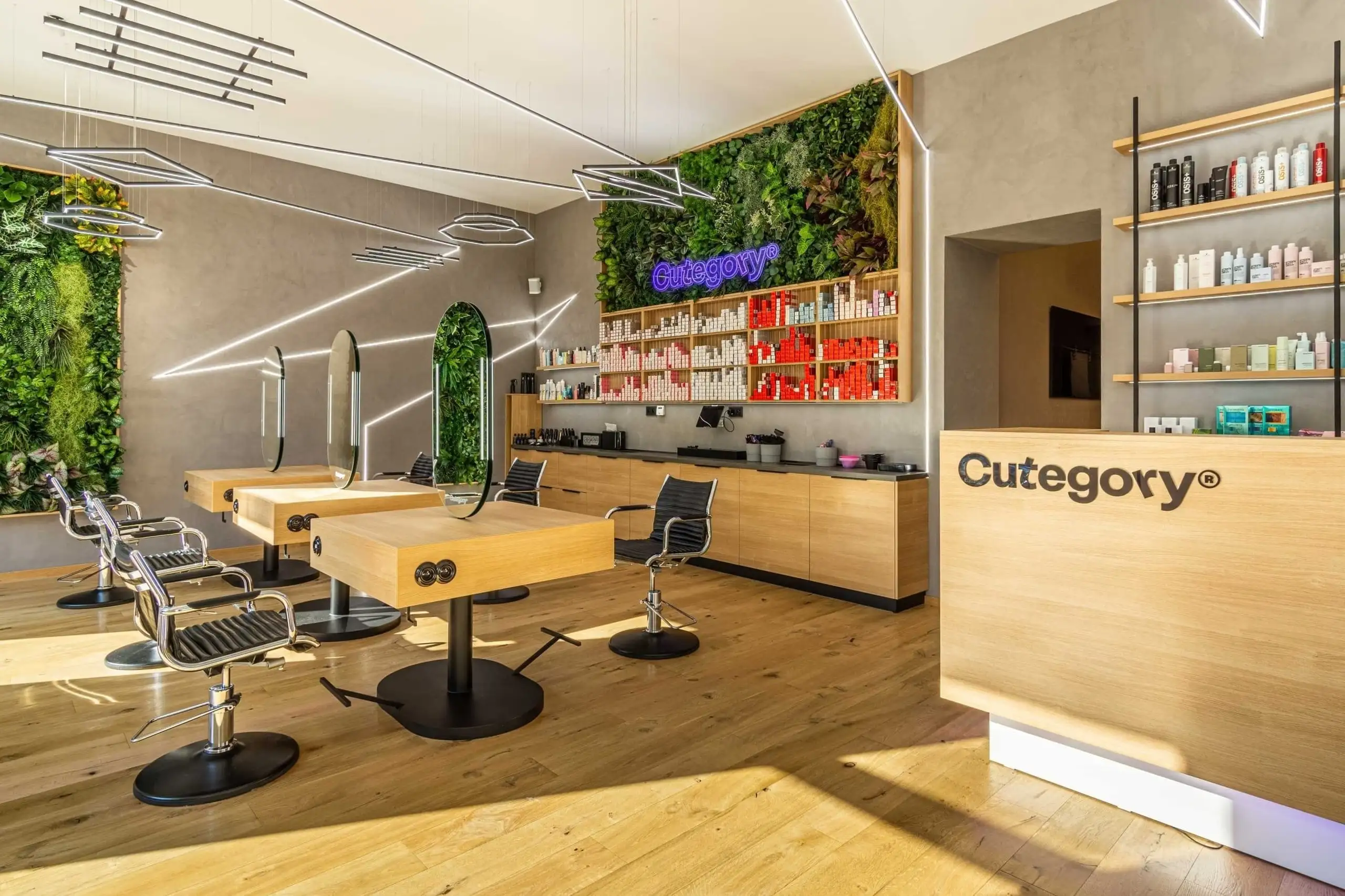 Interiér salonu Cutegory Brno